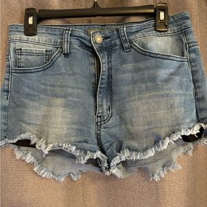 Cut off shorts